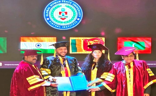 সালাউদ্দীন আলীকে গ্লোবাল হিউম্যান পিস ইউনিভার্সিটির ডক্টরেট ডিগ্রি প্রদান