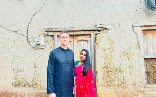 ফেসবুক থেকে সংসার — মনোহরদীতে জার্মান নাগরিকের ভালোবাসার গল্প