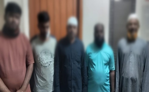 চান্দগাঁওয়ে গাড়ি রাখা নিয়ে সংঘর্ষ, পুলিশ-সেনাবাহিনীর হস্তক্ষেপে পরিস্থিতি নিয়ন্ত্রণে