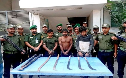 আবুল খায়ের স্টিল মিলে সঙ্গবদ্ধ ডাকাতের হানা, গ্রেপ্তার ৩