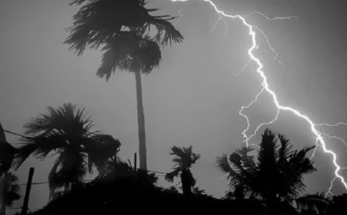 বজ্রপাতে গাইবান্ধায় ৫ জনসহ সাত জেলায় অন্তত ১৪ জনের মৃত্যু